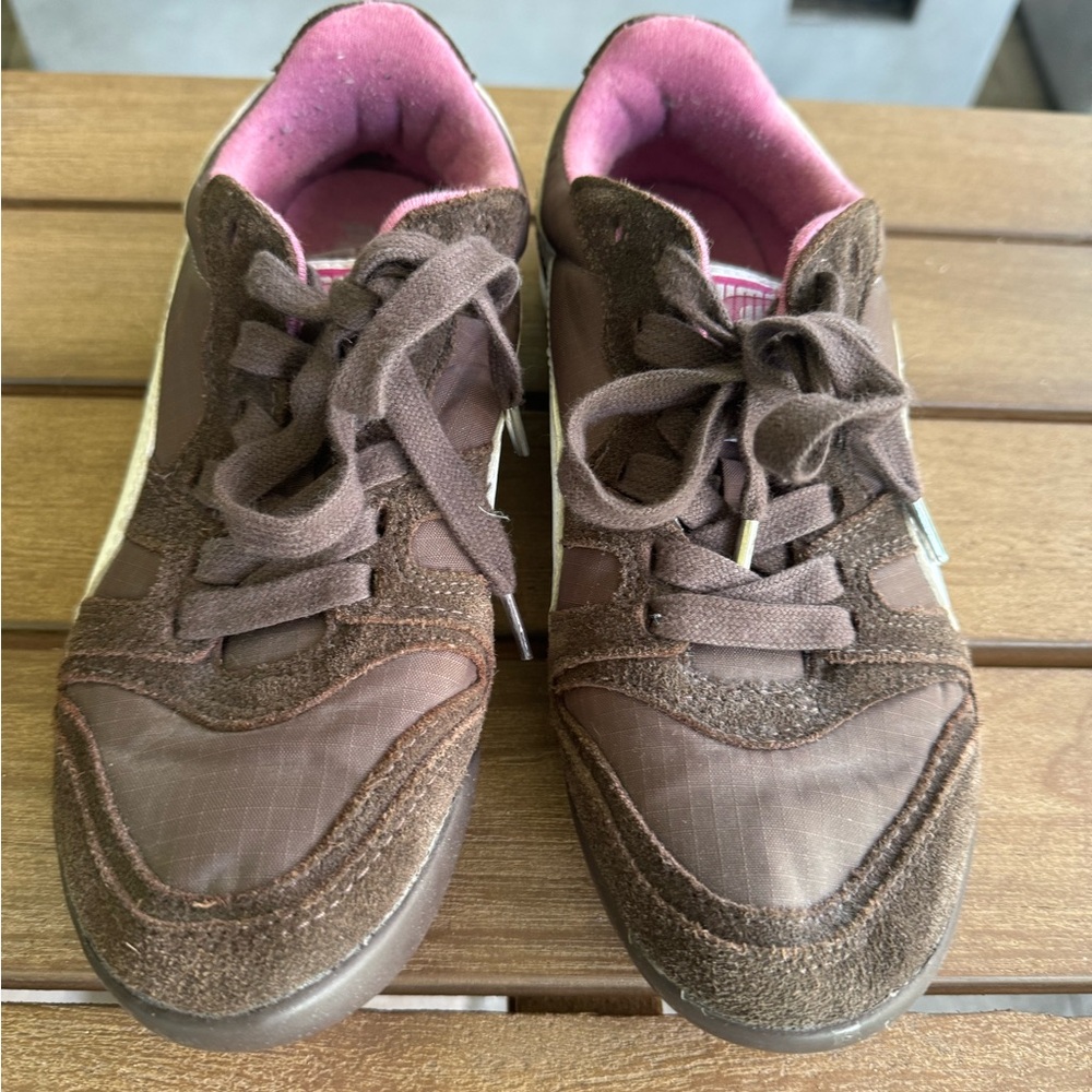Puma Women's Sneakers Brown and Pink